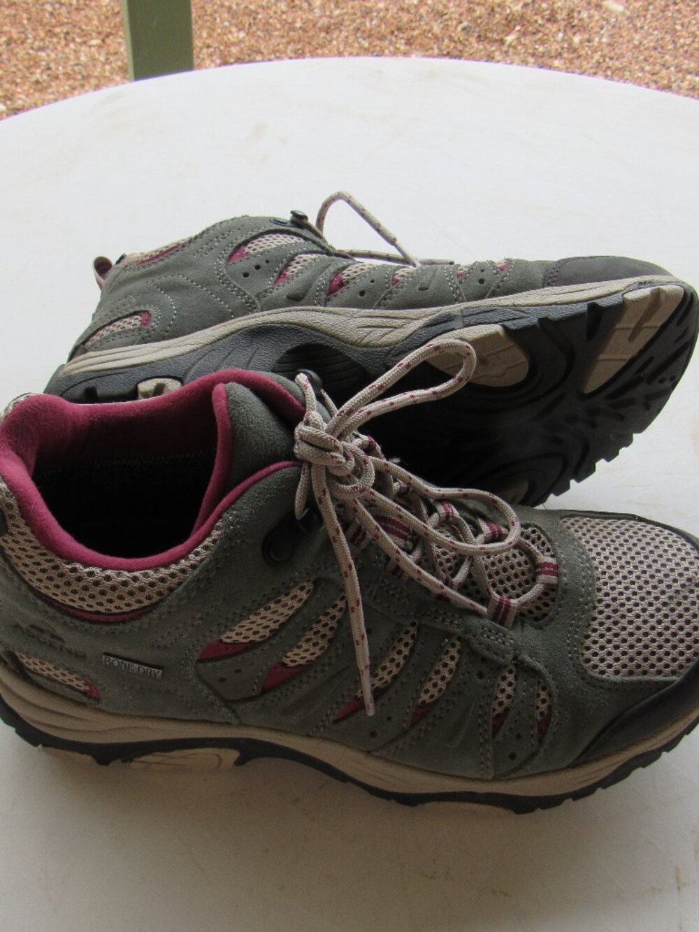 Cabelas Ascend Lisco Women's Hiking Boots Size 10 Purple Grey Suede